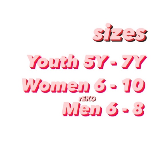 Nike 1 PAIR of WHITE CREW SOCKS SIZE 8-12 HIGH one sizes fits most NWOT - Picture 2 of 4